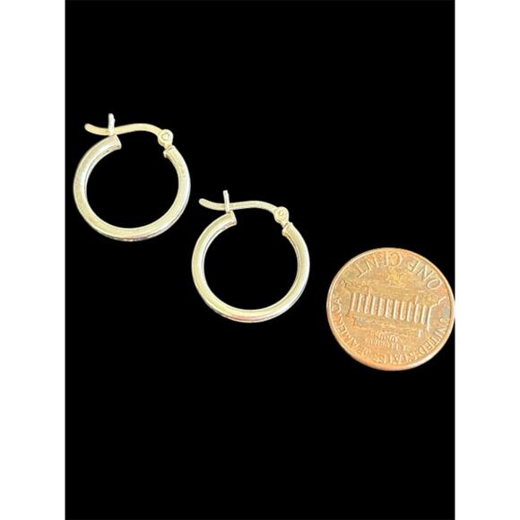 Sterling Silver 18mm Hoop Earrings 925 2mm Wide - Picture 2 of 4